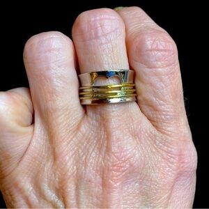 Two tone silver gold band heart cut out love engraved fashion jewelry